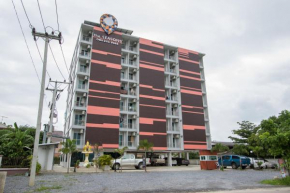 The Seasons, Khlong Khwai